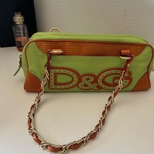 Dolce & Gabbana soft leather shoulder hand bag. In very good condition.